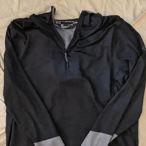 Under Armour Light Pullover